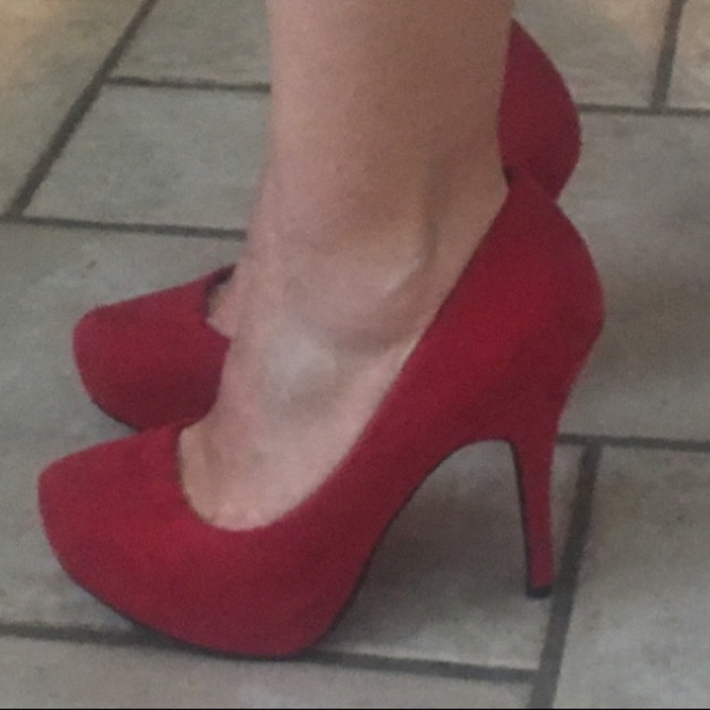 🔥Faux Suede Platforms🔥